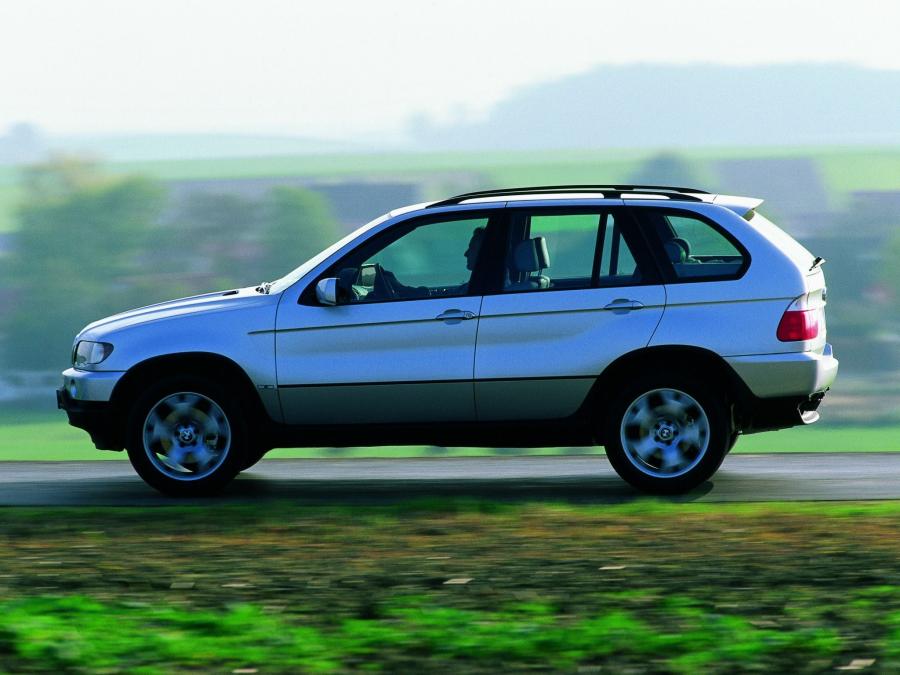  BMW X5 1999 года  (фото 21 из 28)